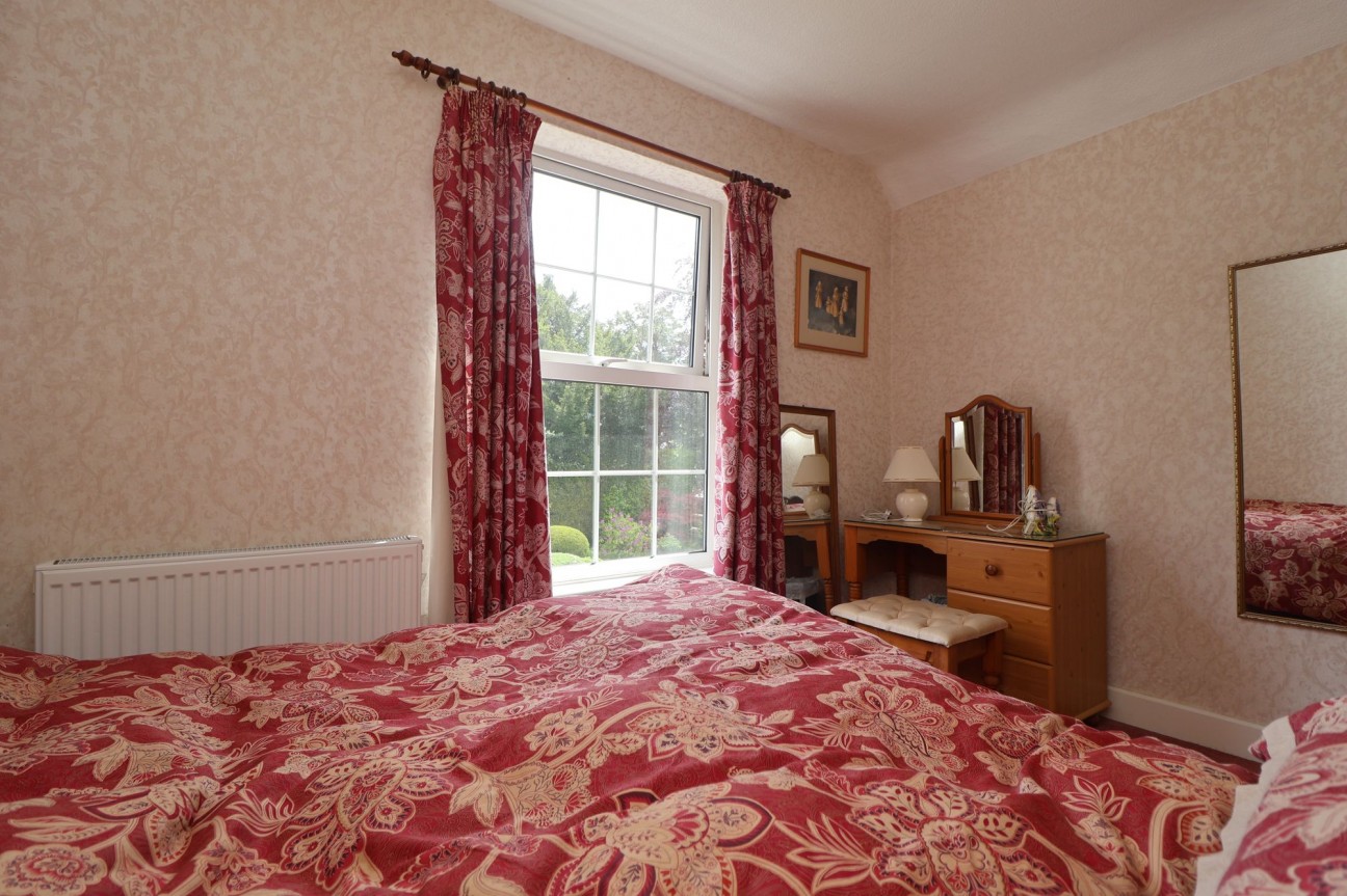 High Road, Carlton-In-Lindrick, S81