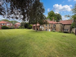 High Road, Carlton-In-Lindrick, S81