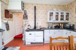 High Road, Carlton-In-Lindrick, S81