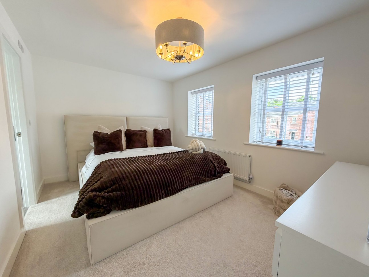 Hewer Drive, Costhorpe, S81