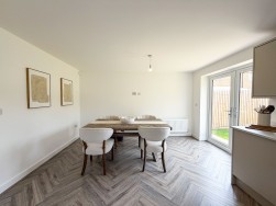 Hewer Drive, Costhorpe, S81
