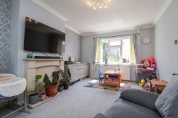 Kingston Road, Worksop, S80