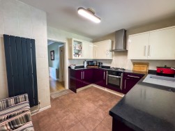 Valley Road, Worksop, S81