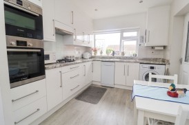 Carrisbrook Road, Carlton-In-Lindrick, S81
