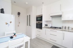 Carrisbrook Road, Carlton-In-Lindrick, S81