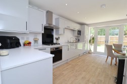 Lampman Way, Costhorpe, S81
