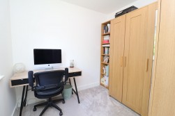 Lampman Way, Costhorpe, S81