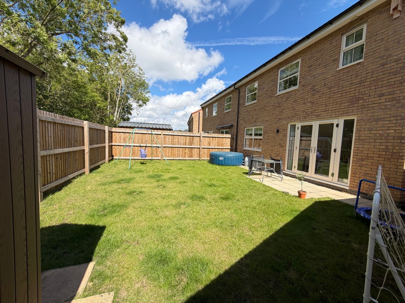 Lampman Way, Costhorpe, S81
