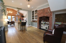 Manton Villas, Worksop, S80