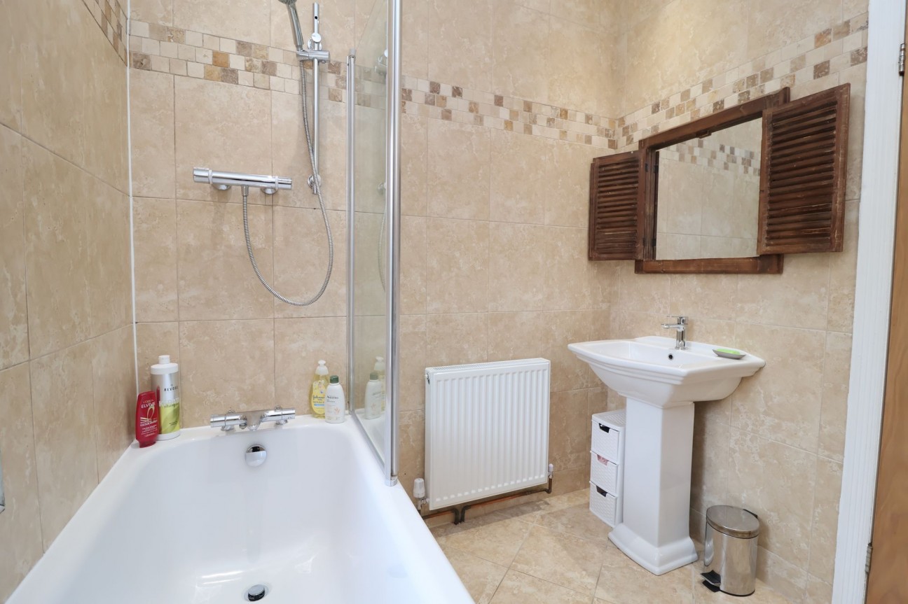 Manton Villas, Worksop, S80