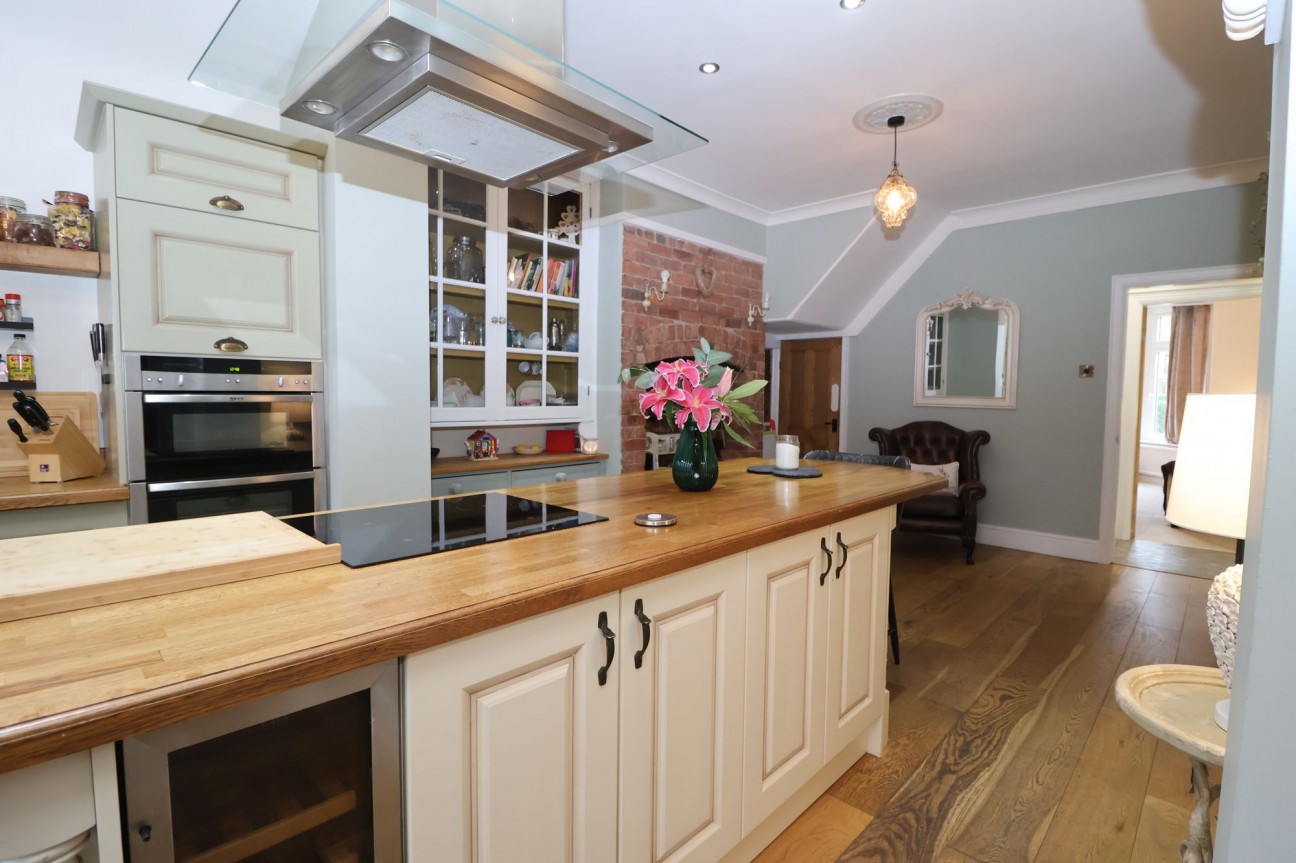 Manton Villas, Worksop, S80