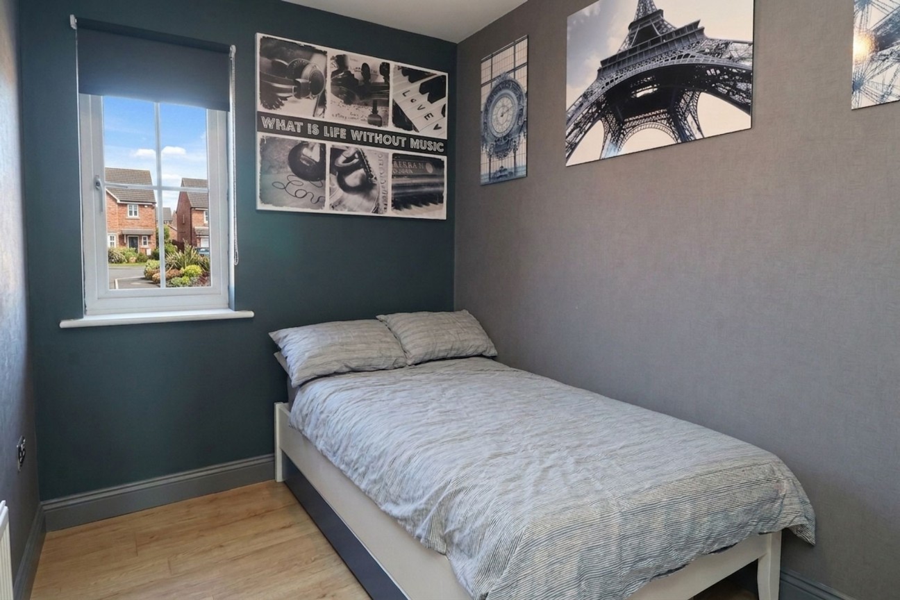 Samian Close, Worksop, S81