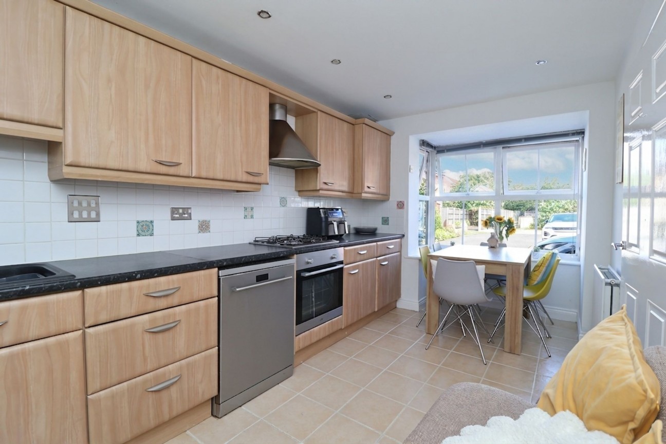 Samian Close, Worksop, S81