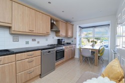 Samian Close, Worksop, S81