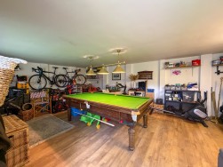Chesterton Drive, Worksop, S81