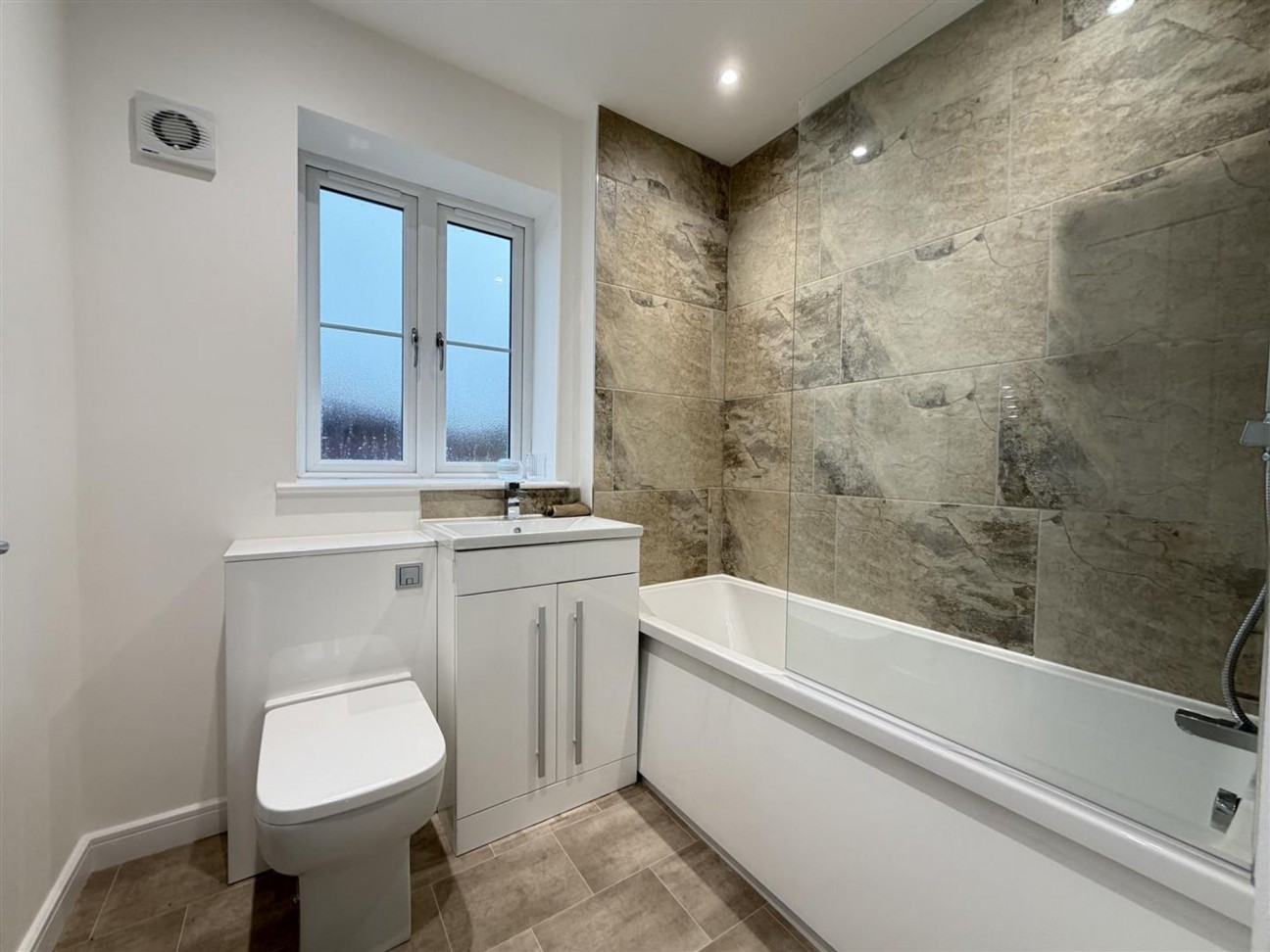 Westfield Way, S43