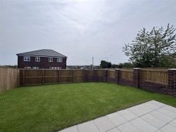 Westfield Way, S43