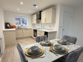 Westfield Way, S43