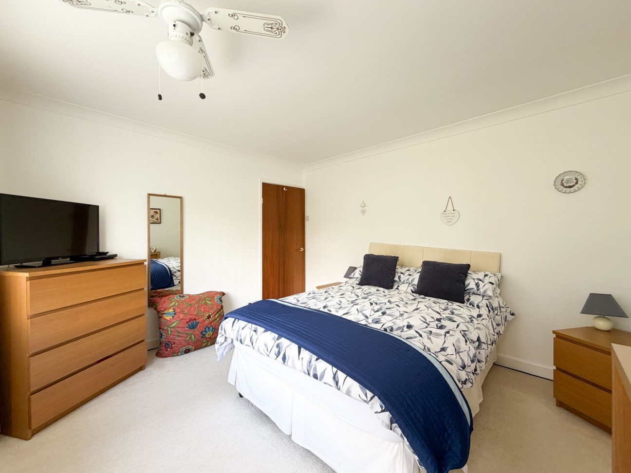 Scotland Street, Whitwell, S80