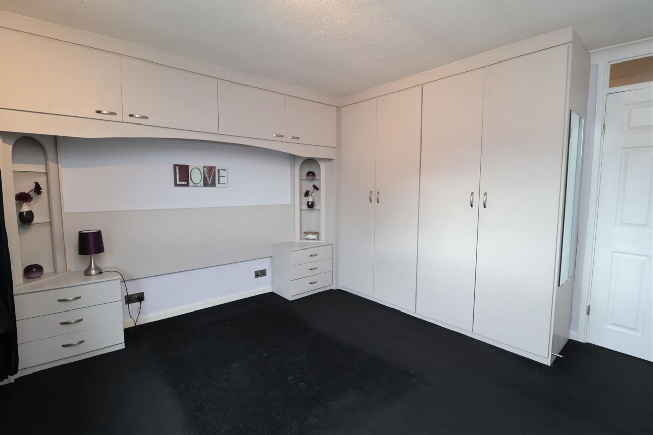 Westway, Worksop, S81