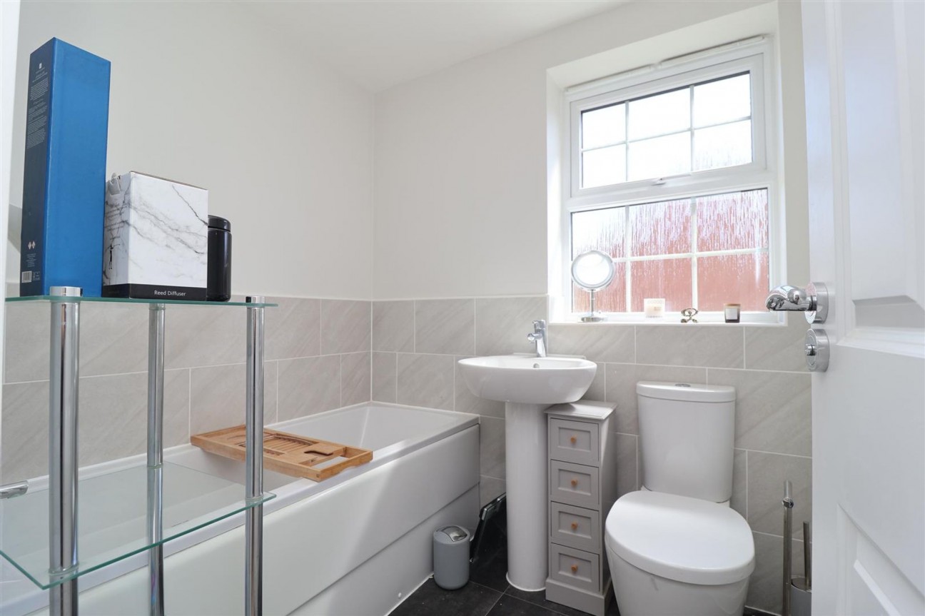 Scholars Place, Worksop, S80