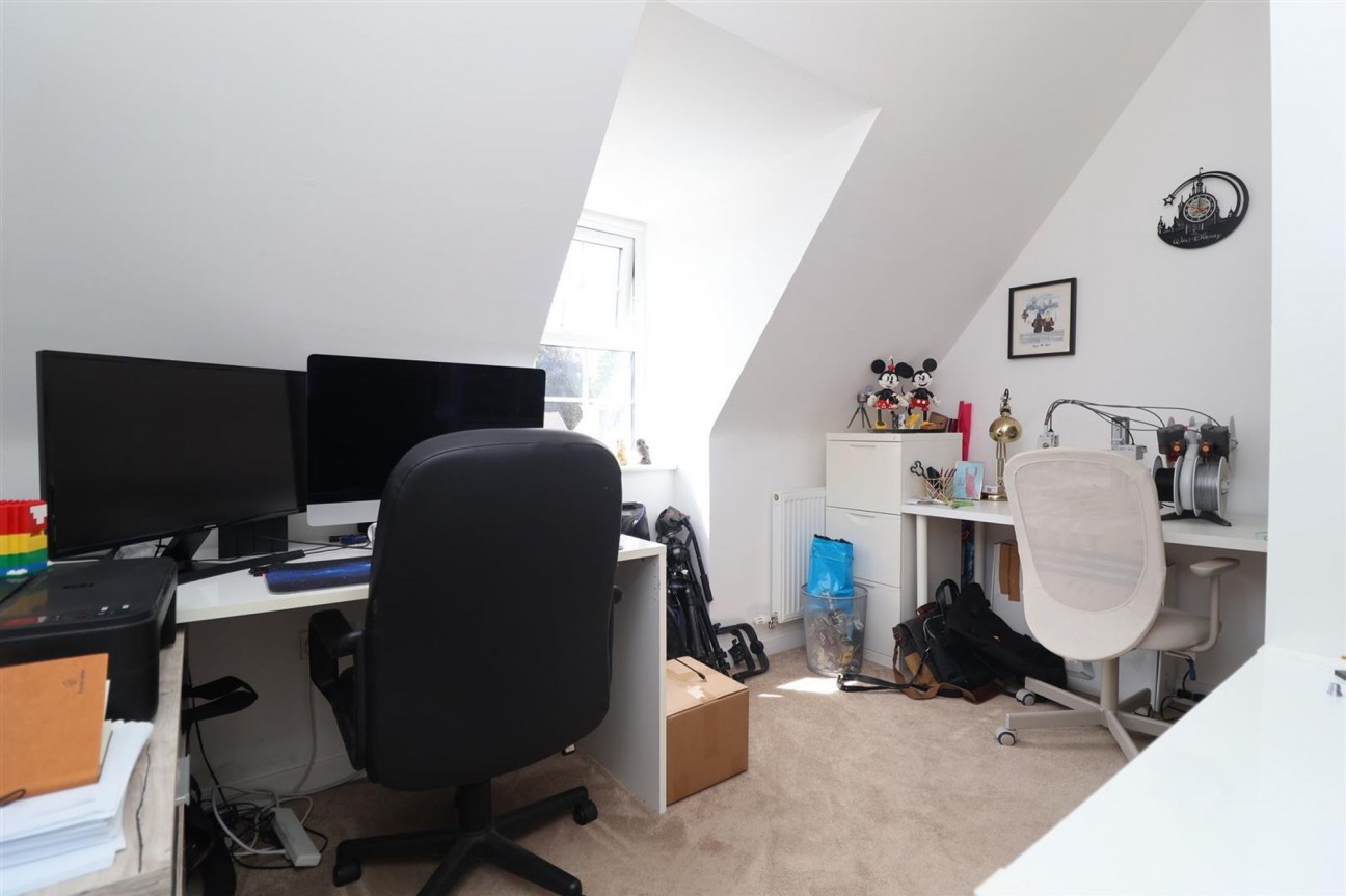 Scholars Place, Worksop, S80