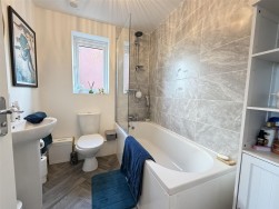 Bullfinch Court, Langold, S81