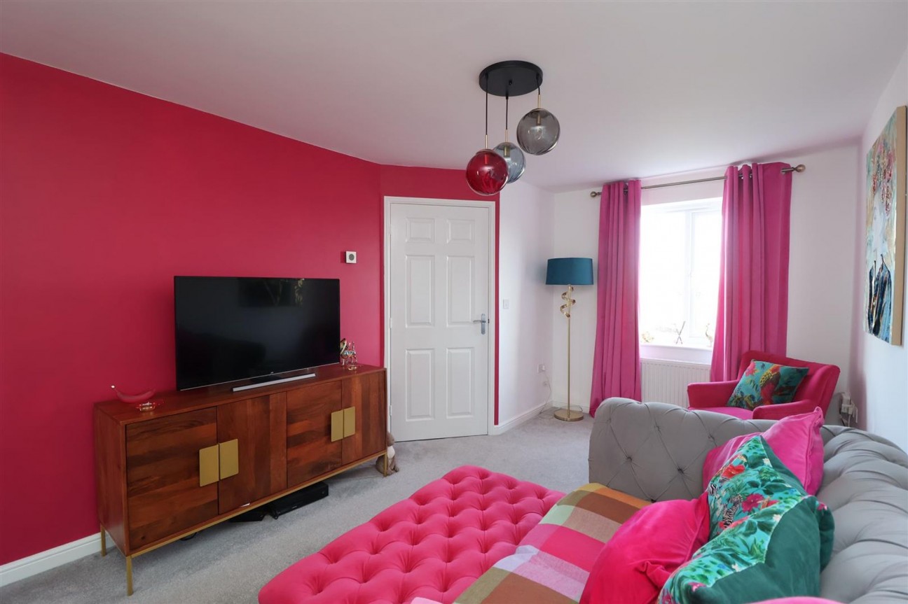 Bullfinch Court, Langold, S81