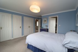 Hall Drive, Worksop, S80