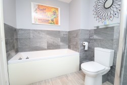 Hall Drive, Worksop, S80