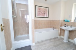 Hall Drive, Worksop, S80