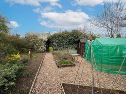 Hall Drive, Worksop, S80