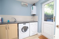 Hall Drive, Worksop, S80