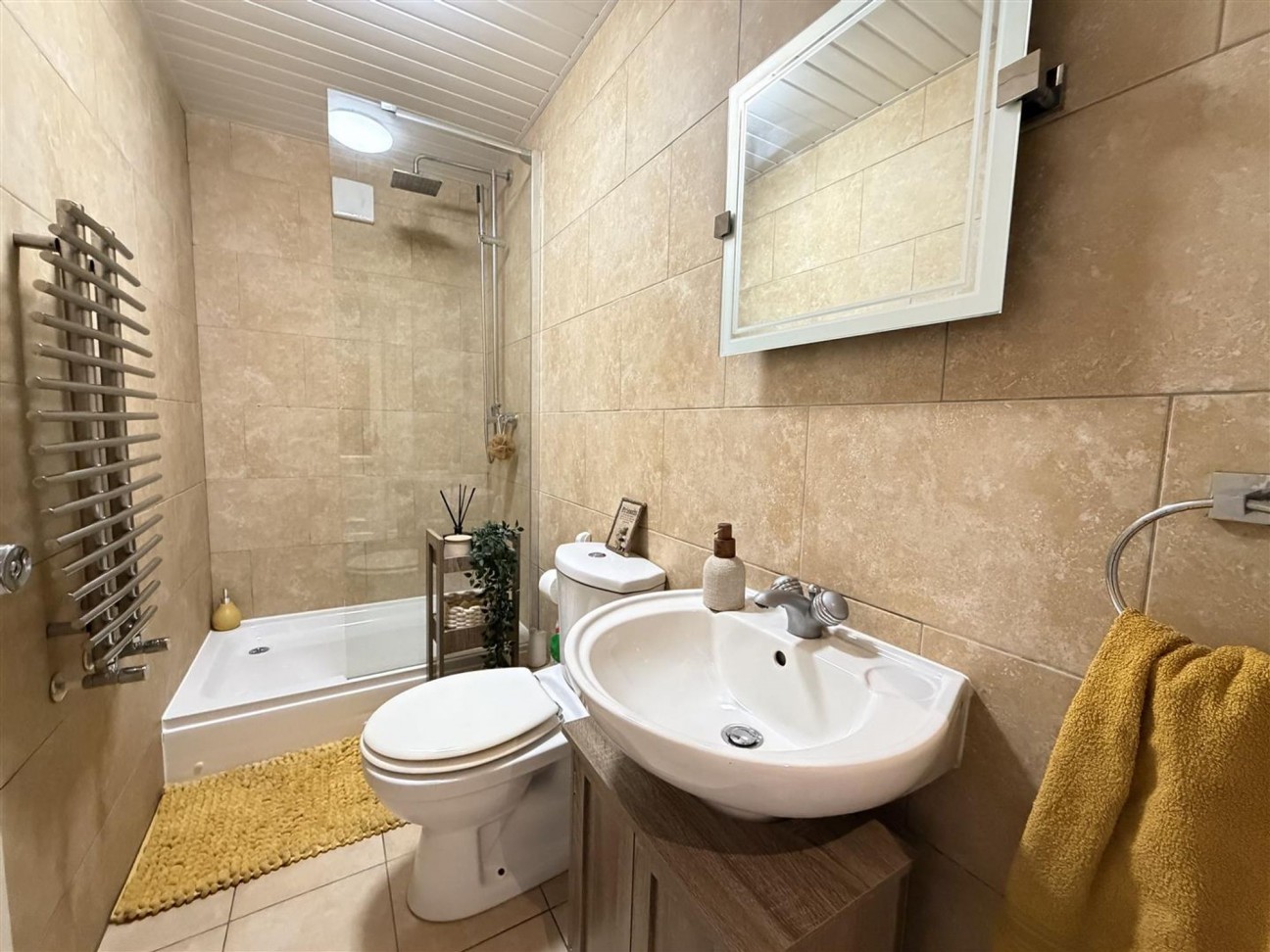 Oxford Road, Carlton-In-Lindrick, S81