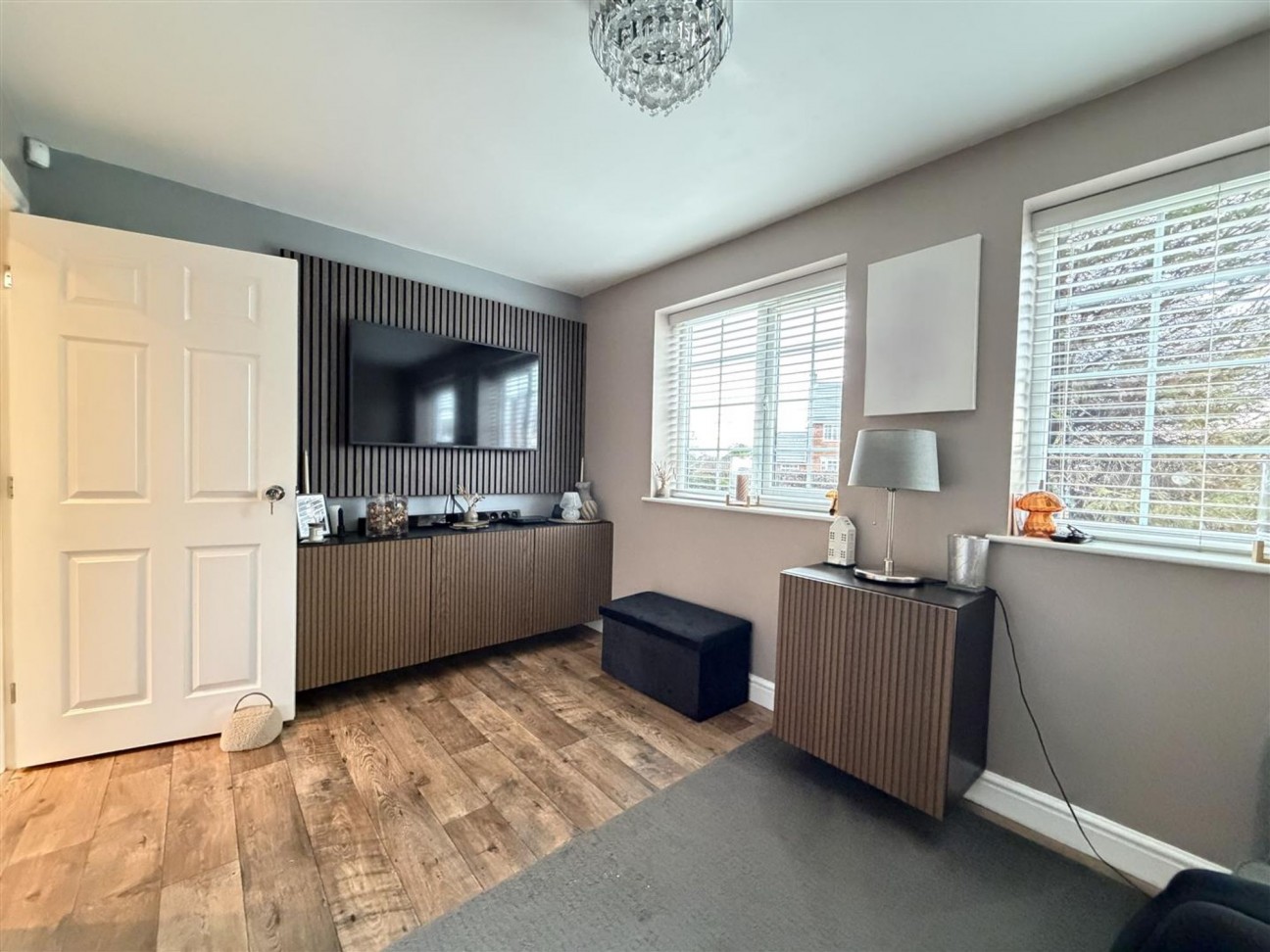 Oxford Road, Carlton-In-Lindrick, S81