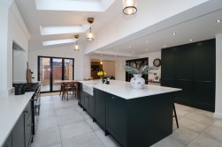 Broomhill Avenue, Worksop, S81