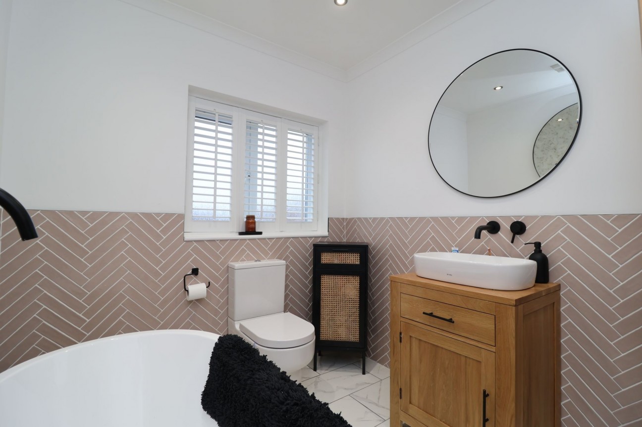 Broomhill Avenue, Worksop, S81