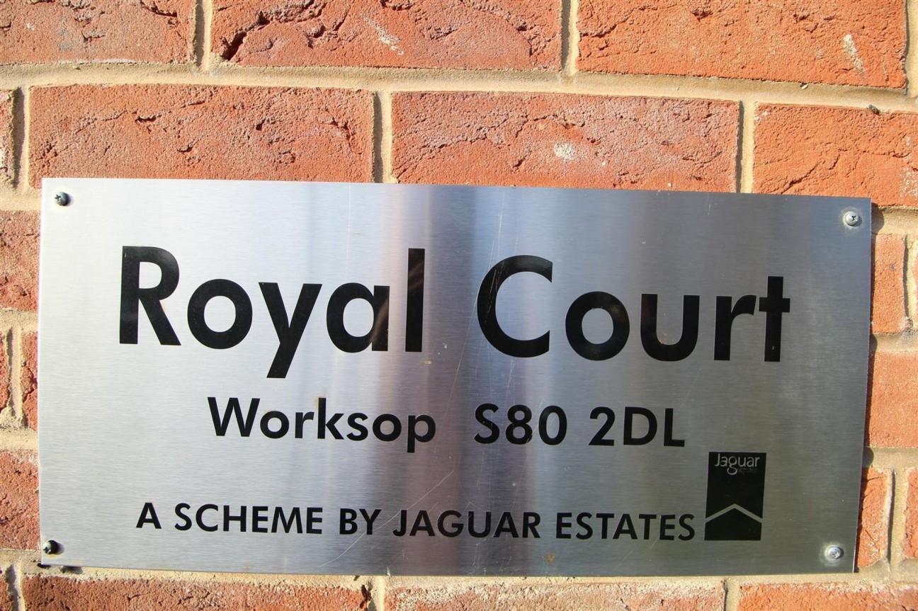 Royal Court, Worksop, S80
