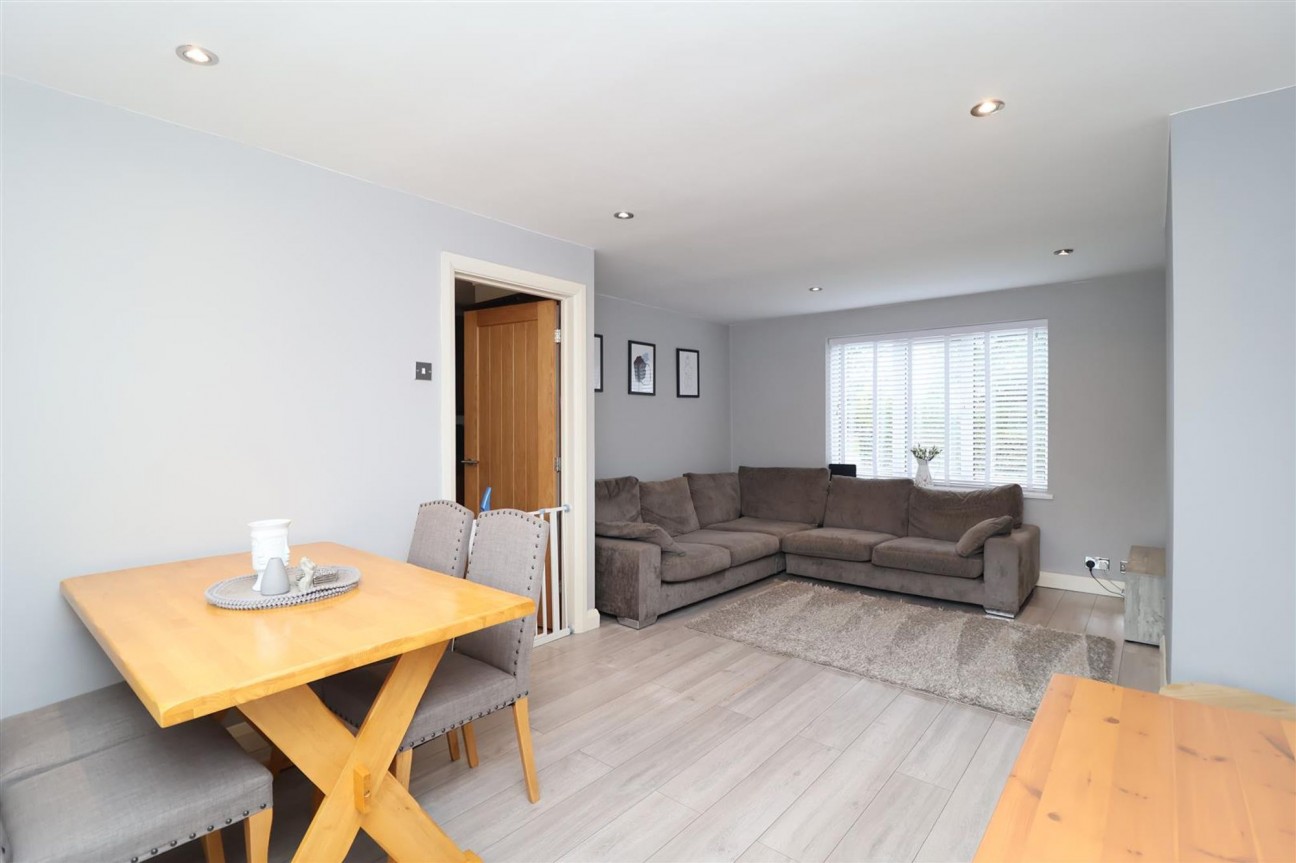 Dadley Road, Carlton-In-Lindrick, S81