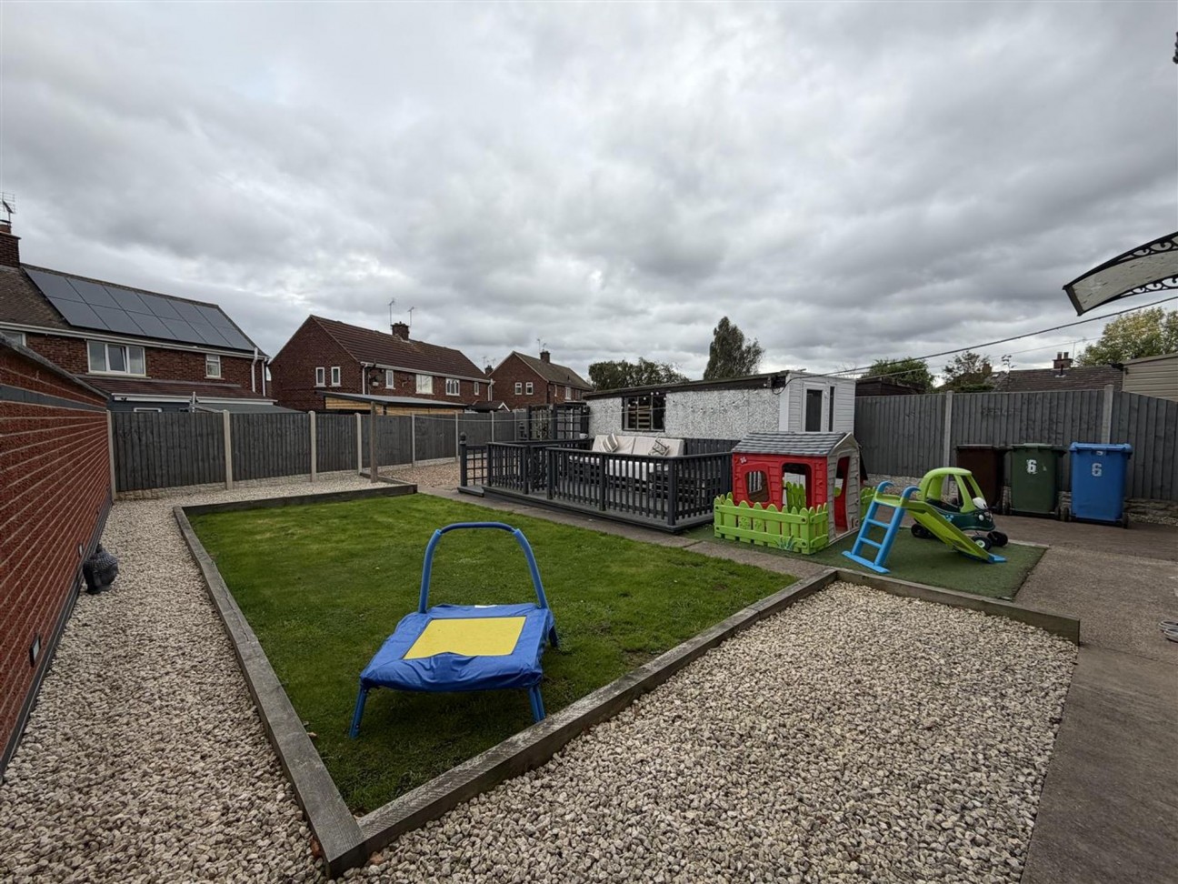 Dadley Road, Carlton-In-Lindrick, S81