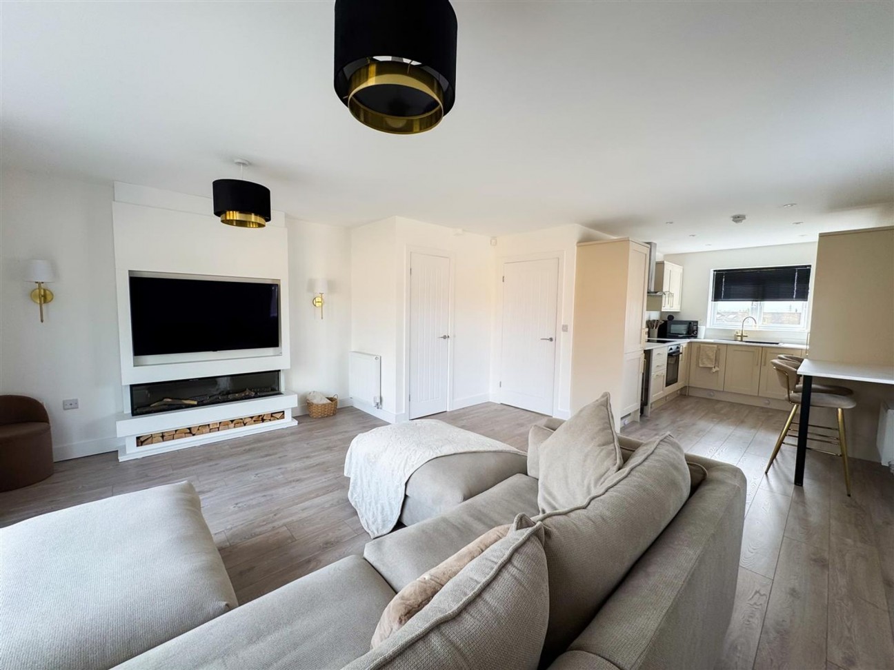 Westfield Way, S43