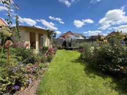 Grebe Way, Langold, S81