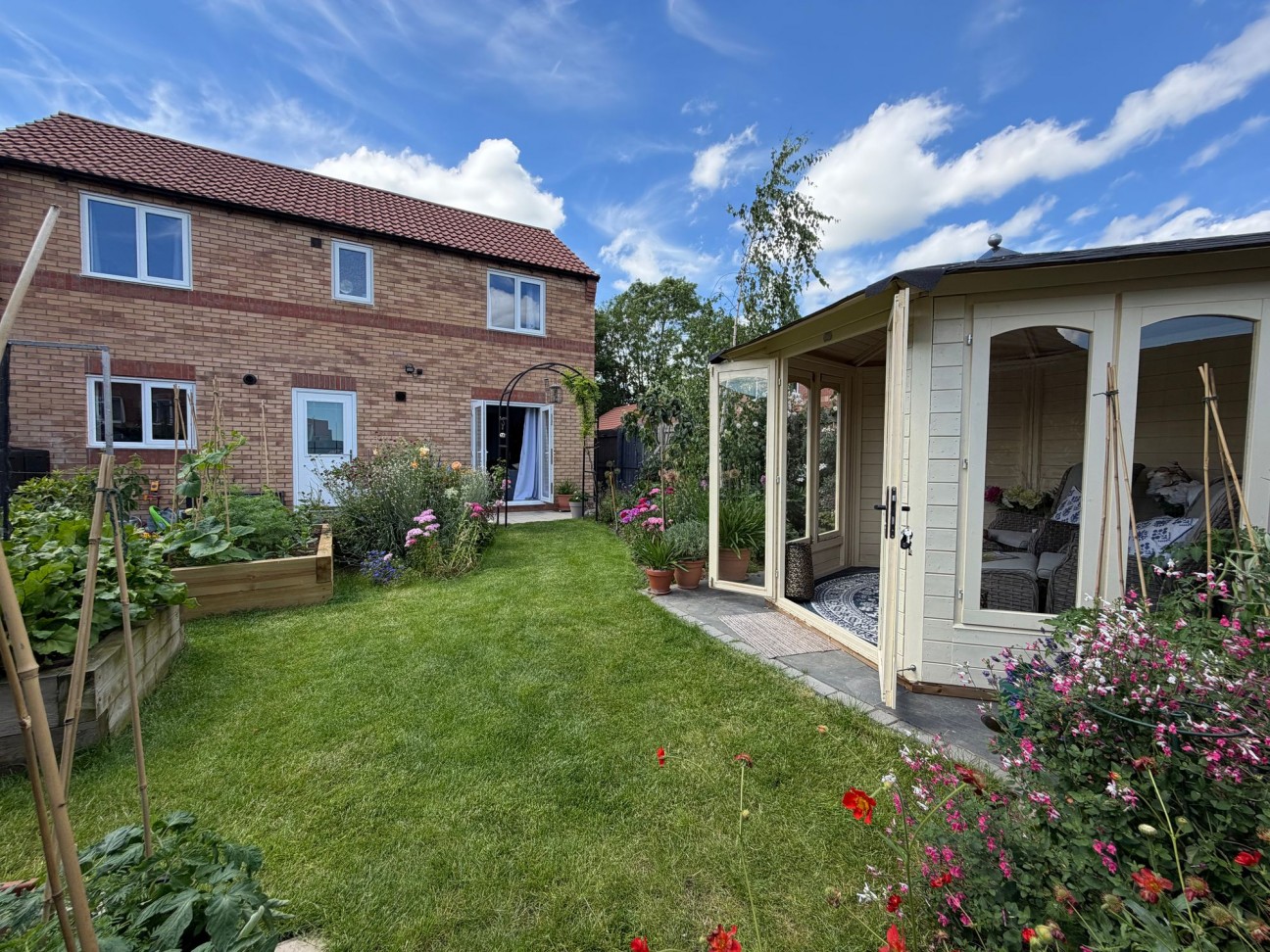 Grebe Way, Langold, S81