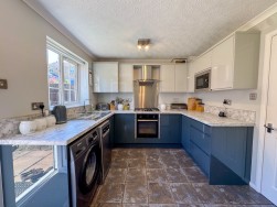 Ash Holt Drive, Worksop, S81