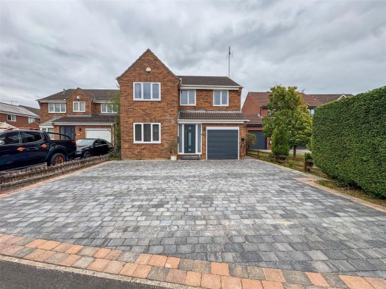 Monks Way, Shireoaks, S81