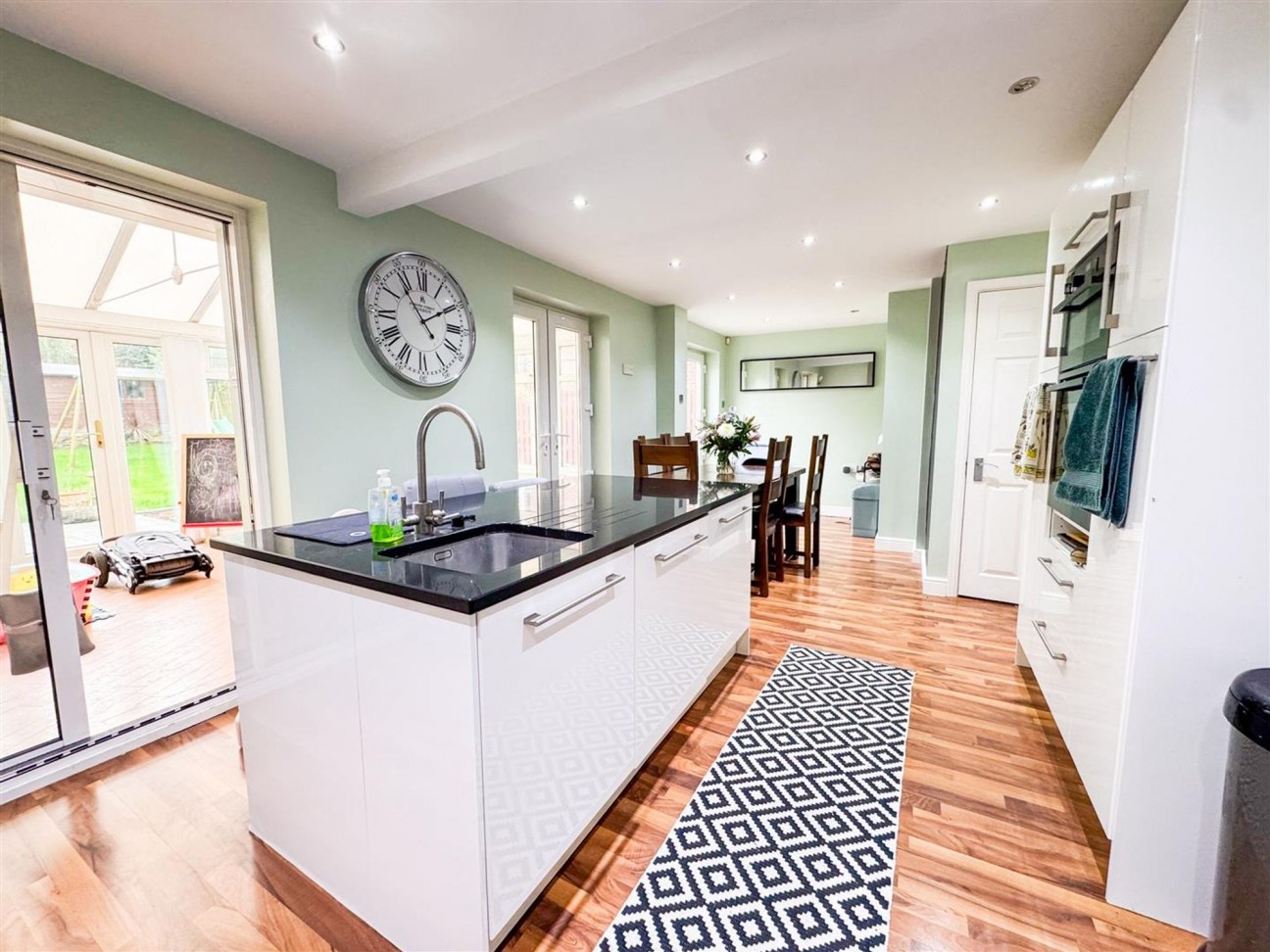 Monks Way, Shireoaks, S81