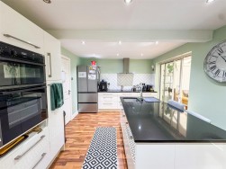 Monks Way, Shireoaks, S81