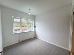 High Road, Carlton-In-Lindrick, S81