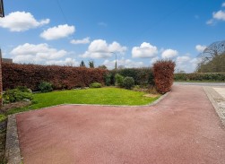 High Road, Carlton-In-Lindrick, S81