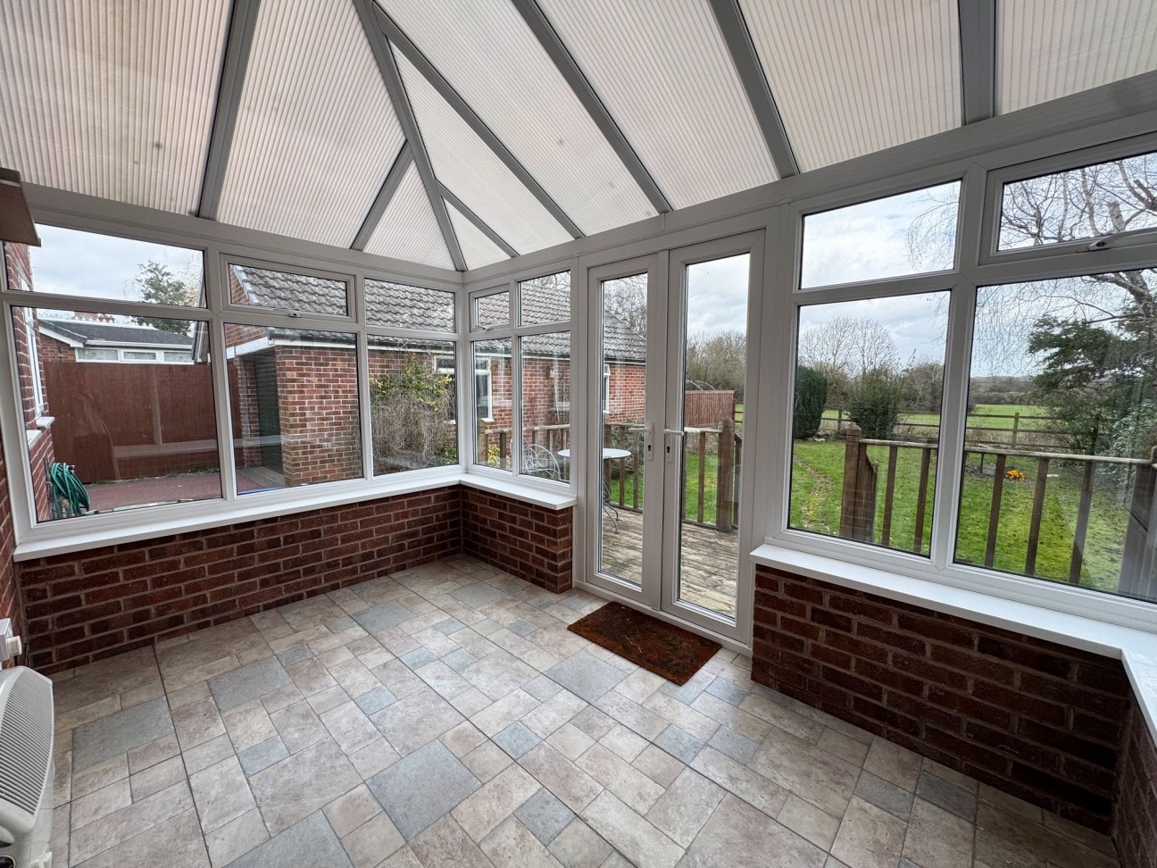 High Road, Carlton-In-Lindrick, S81